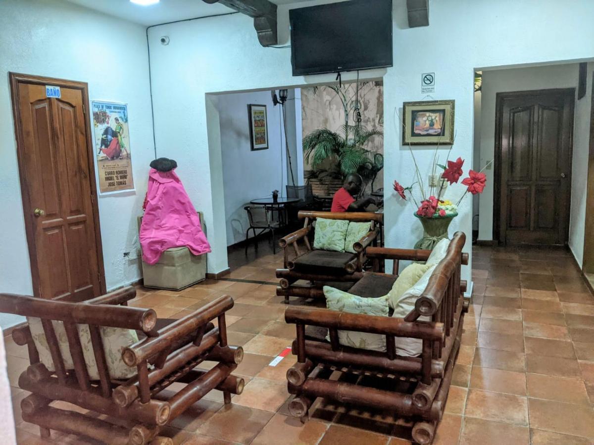 סנטו דומינגו Hotel Aluge מראה חיצוני תמונה