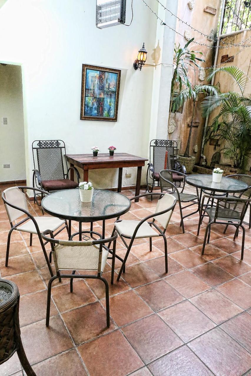 סנטו דומינגו Hotel Aluge מראה חיצוני תמונה